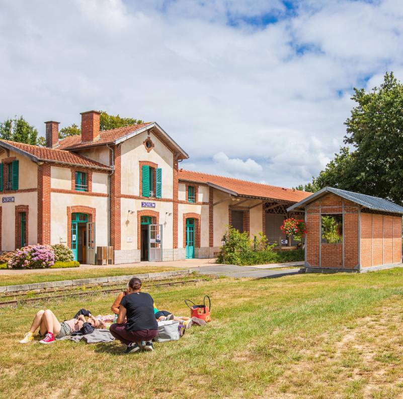 Gare de médréac vue 3