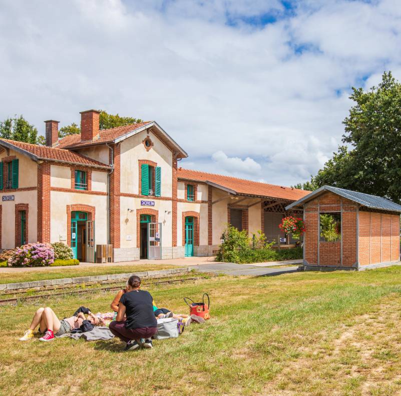 Gare de médréac vue 3